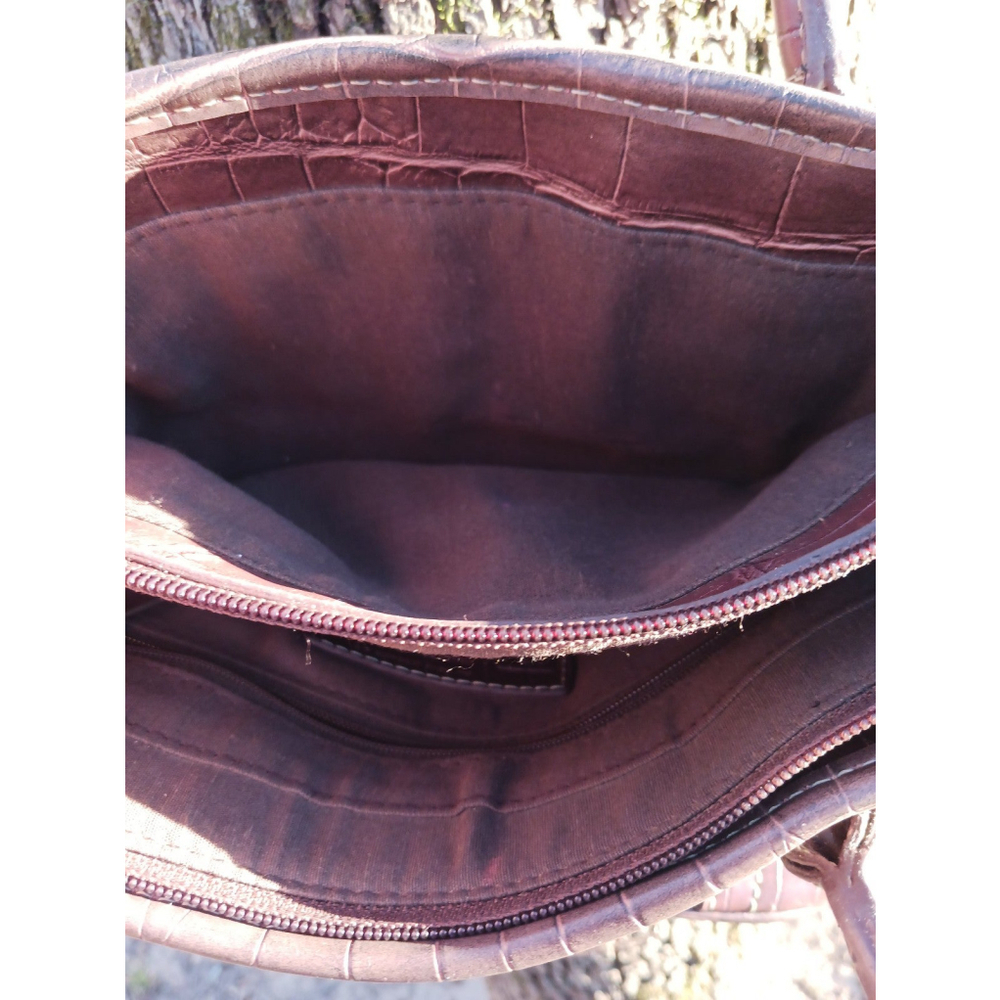 Relic Handbag - Picture 3 of 4
